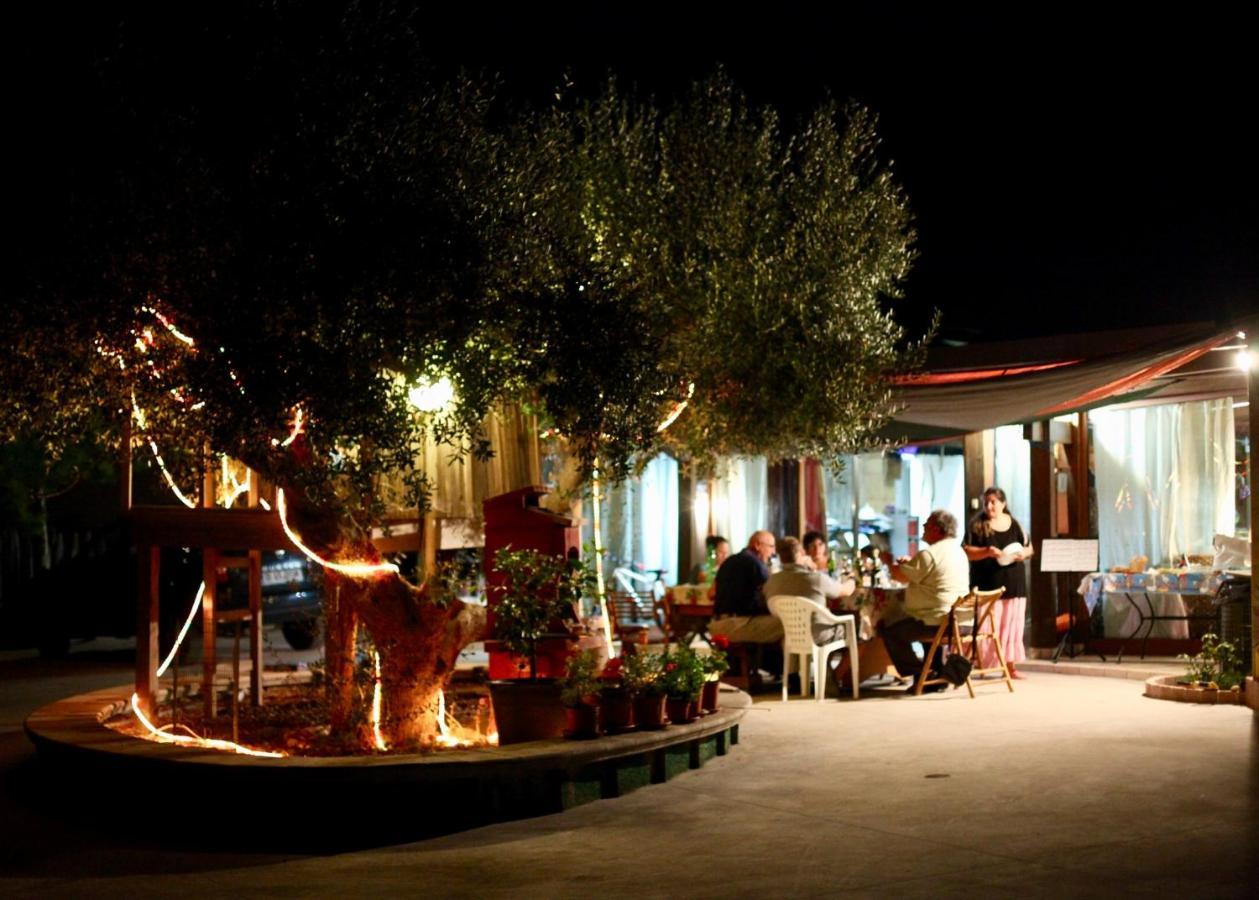 Music House A Castellana Grotte Confinante Via Per Turi 500M Dalle Grotte Eksteriør bilde