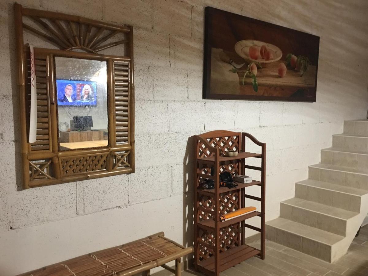 Music House A Castellana Grotte Confinante Via Per Turi 500M Dalle Grotte Eksteriør bilde