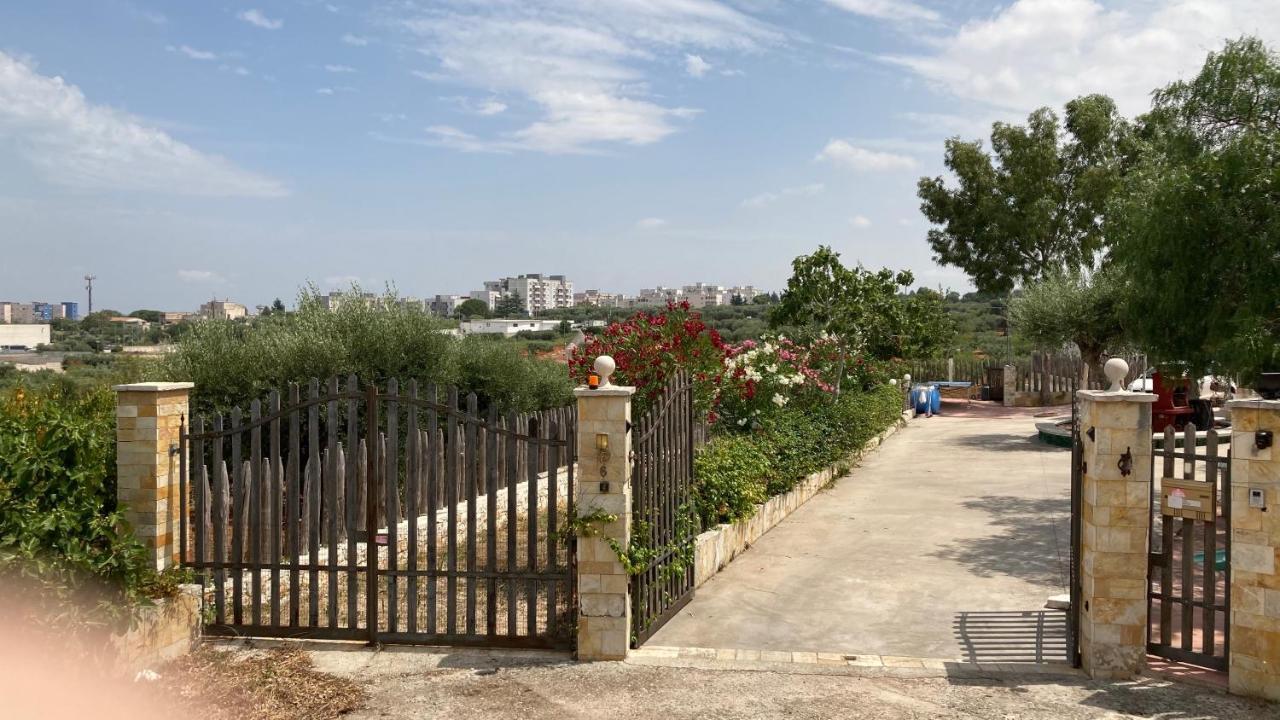 Music House A Castellana Grotte Confinante Via Per Turi 500M Dalle Grotte Eksteriør bilde